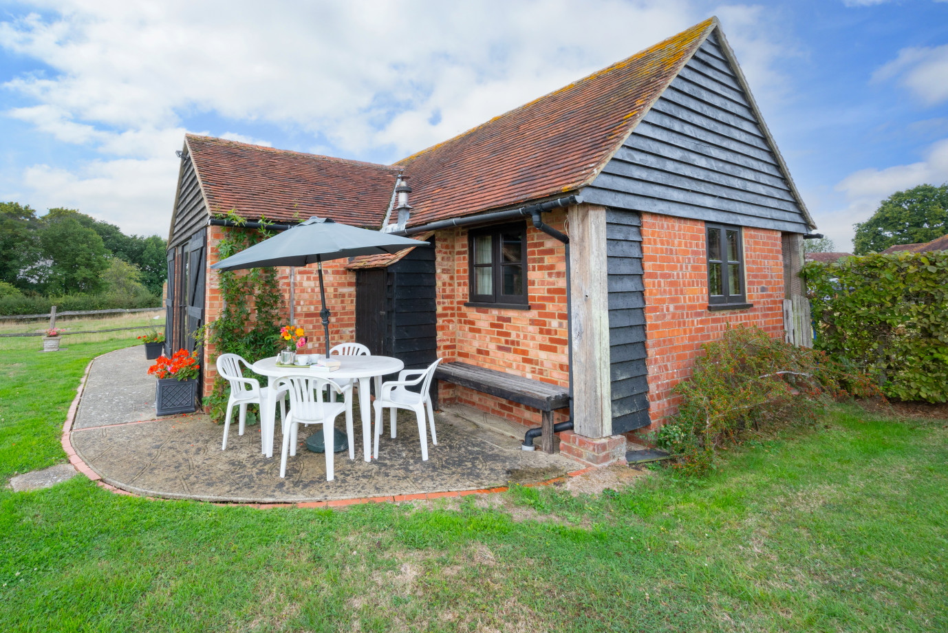 The Dairy Cottage (SX665) Original Cottages